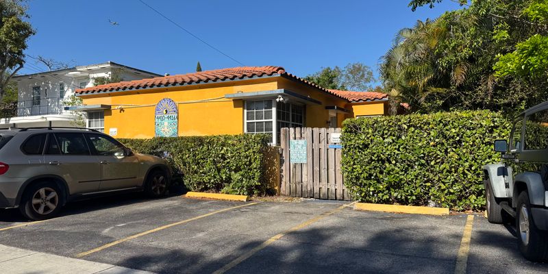 Miami House: 4410 NE 2nd Ave