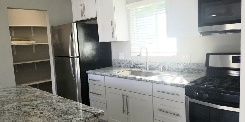 San Diego House: 5013 63rd St