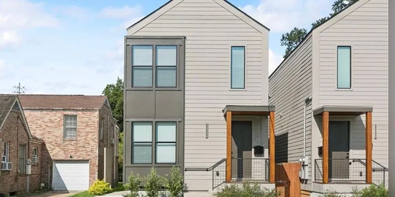 New Orleans House: 3324 Allen St