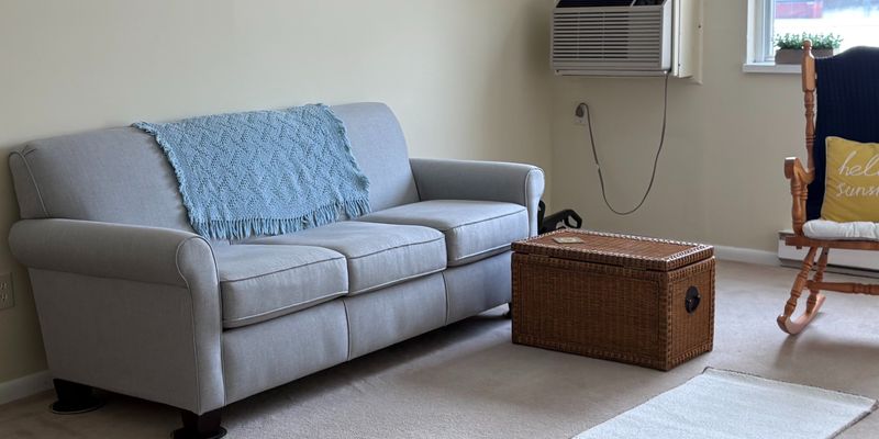 Middleborough Apartment: 66 Mayflower Ave