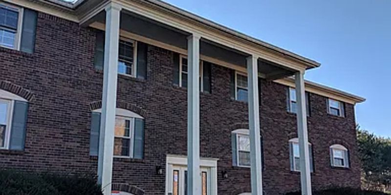 Louisville Apartment: 4506 Landside Dr