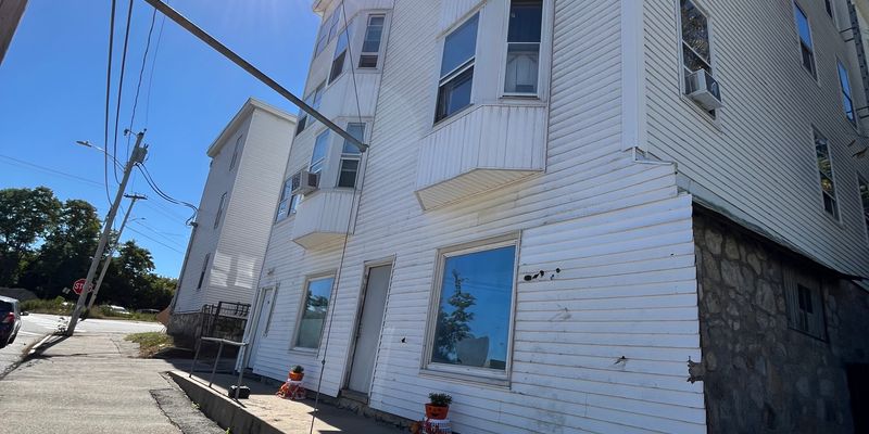 Rumford Apartment: 205 Cumberland St