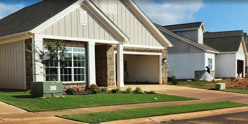 Sherrills Ford House: 4712 Anise Cir