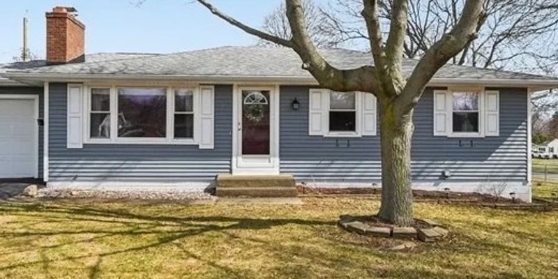 Rochester House: 130 N Park Dr