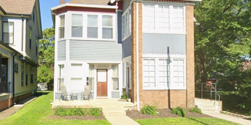 Indianapolis Apartment: 1822 N Delaware St