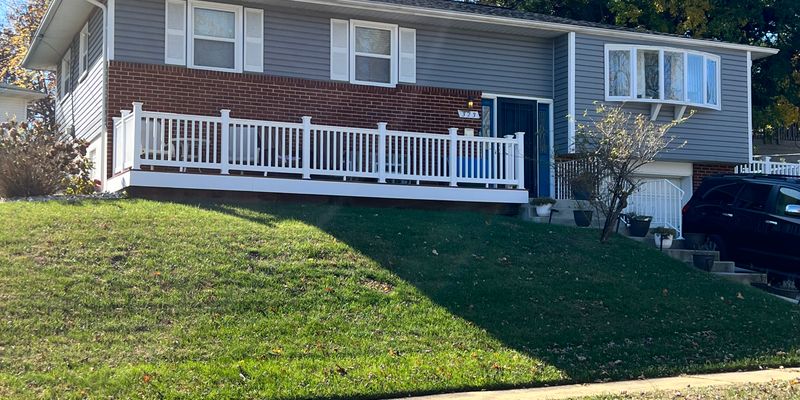 Fort Washington House: 323 Aragona Dr