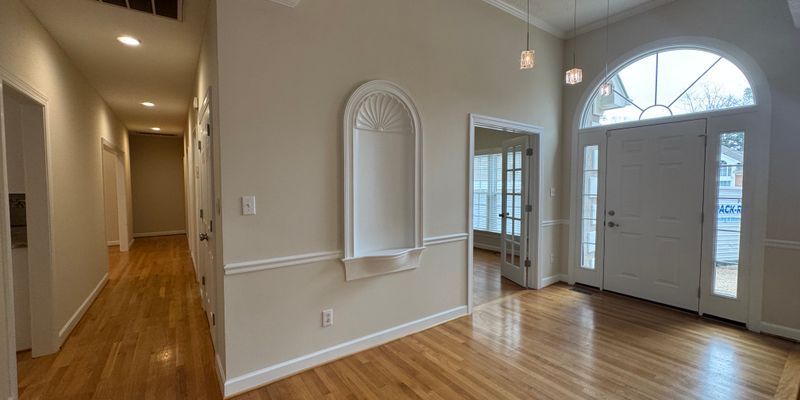 Newport News House: 329 Woodbrook Run