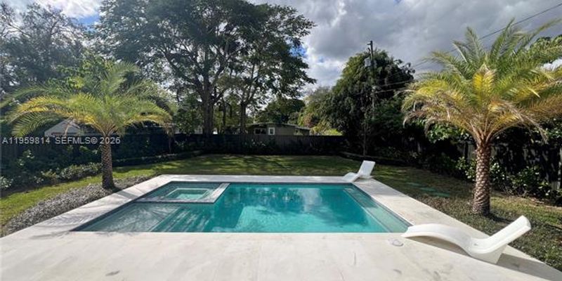 South Miami House: 7850 SW 67th Ave