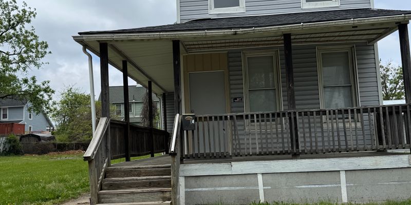 Baltimore House: 924 N Kresson St