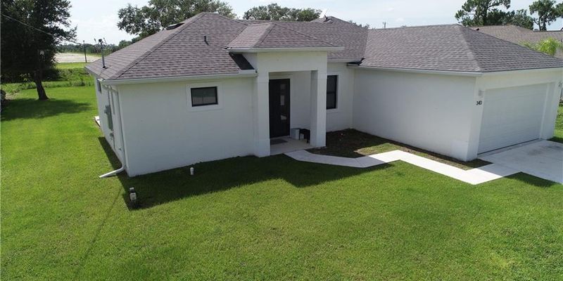 Lehigh Acres House: 343 Rawlings Ave