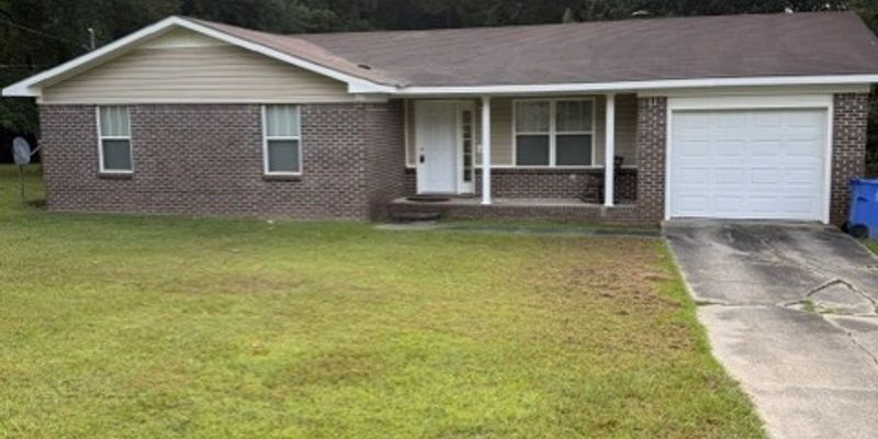 Dothan House: 1003 Clearmont Dr