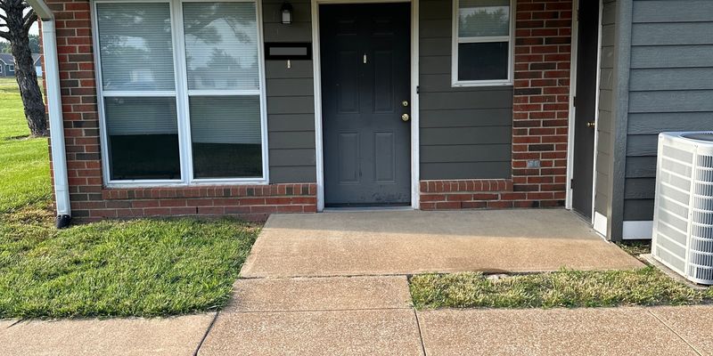 Chanute House: 1522 W 14th St