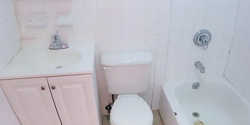 The Bronx Apartment: 566 E 187th St