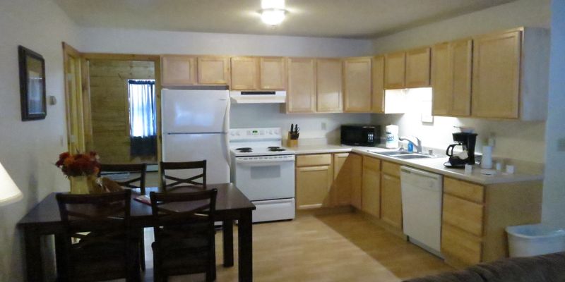 North Pole Apartment: 4619 Lauesen Ave., #B