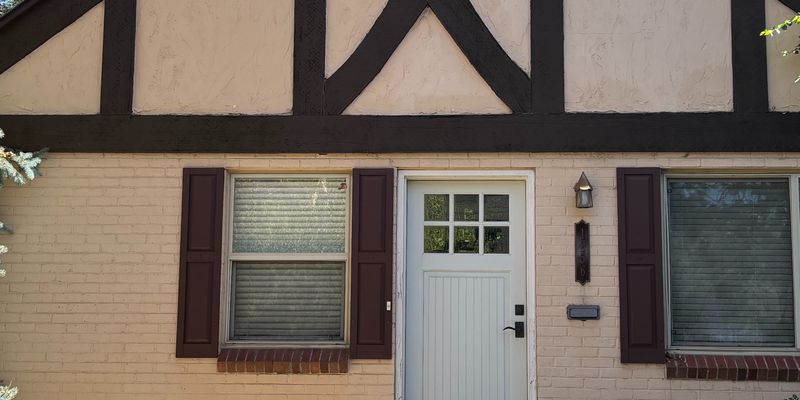Denver House: 1256 Albion St