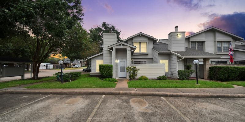 Houston House: 13417 Garden Grove