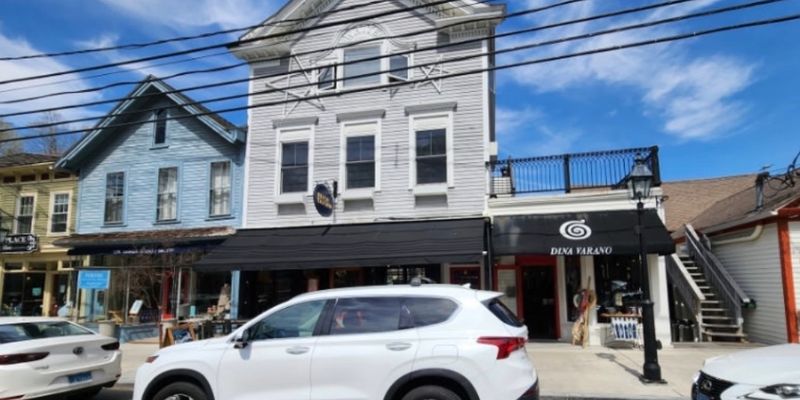 Chester House: 29 A Main Street