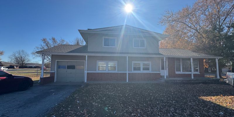 Kokomo House: 2215 Saratoga Ave