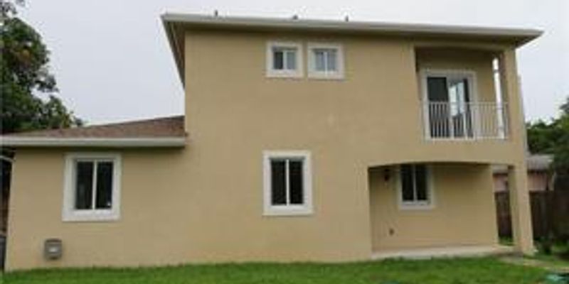 Hollywood Townhome: 1944 E Sheridan St