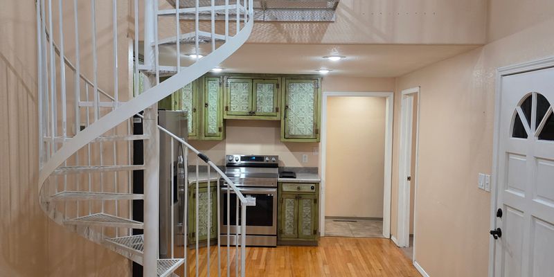 Albuquerque Apartment: 212 Broadway Blvd SE