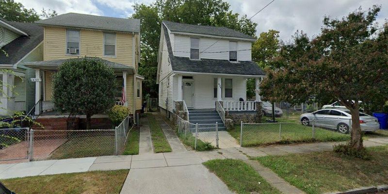 Norfolk House: 639 W 36th St
