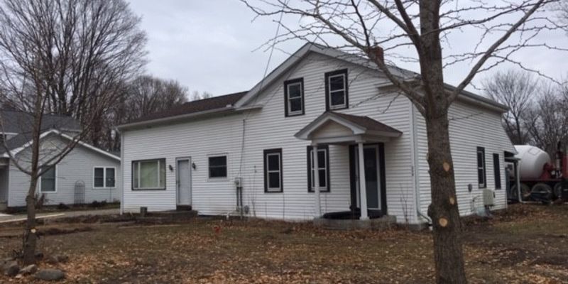 Ceresco Apartment: 206 N Main St