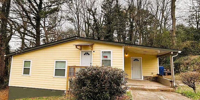 Atlanta House: 2397 Abner Pl NW