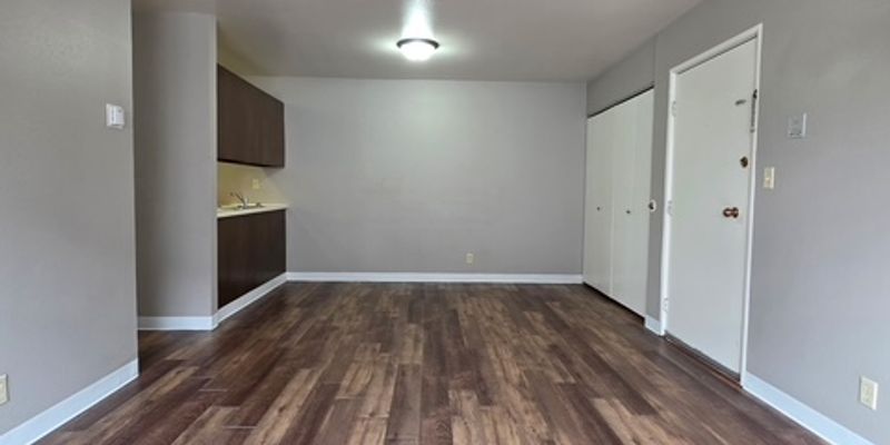 Wahpeton Apartment: 1624 8th St N