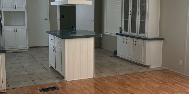 Chickamauga House: 32 Woods Taylor Dr