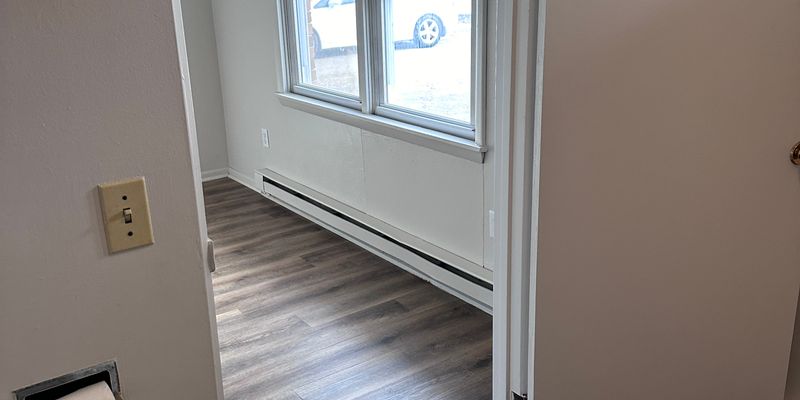 Aledo Apartment: 607 NE 3rd Ave
