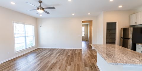 everstead_04.jpg