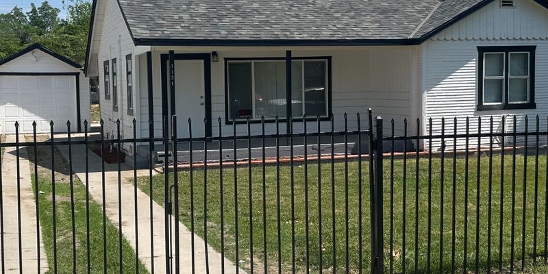 San Bernardino House: 1131 Belvan Ave