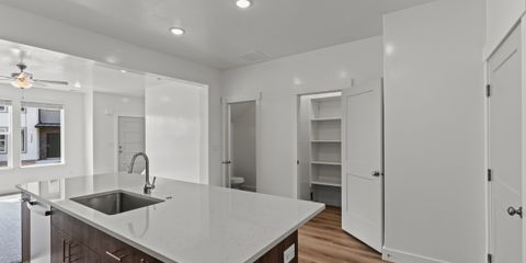 11_132 - 3368 s 1010 w, nibley -  isaac walbeck - dfm media.jpg