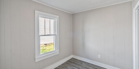 403 McKenna Street-20.jpg