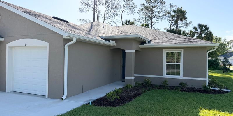 Palm Coast Townhome: 2 Whee Pl