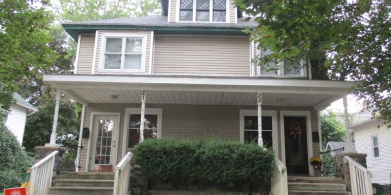 Battle Creek Townhome: 23 Central Street