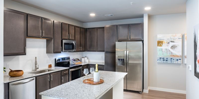 Richmond Apartment: 7800 Grand Mission Blvd