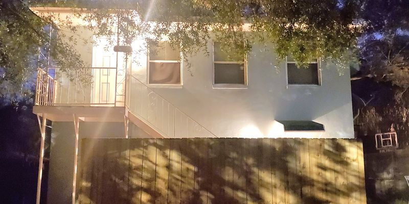 St. Petersburg House: 665 28th Ave S