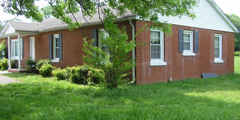 Bowling Green House: 1231 Fairview Ave