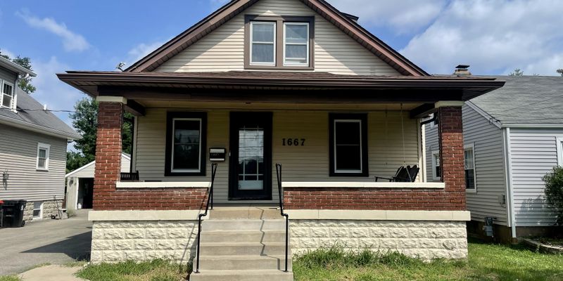 Louisville House: 1667 Richmond Dr