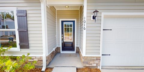 1016-Moen-Loop-Myrtle-Front-Door.jpg
