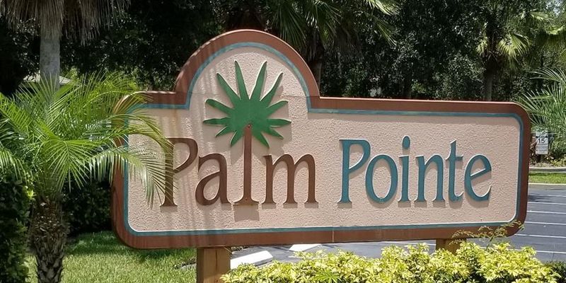 Bunnell Apartment: 4600 E Moody Blvd