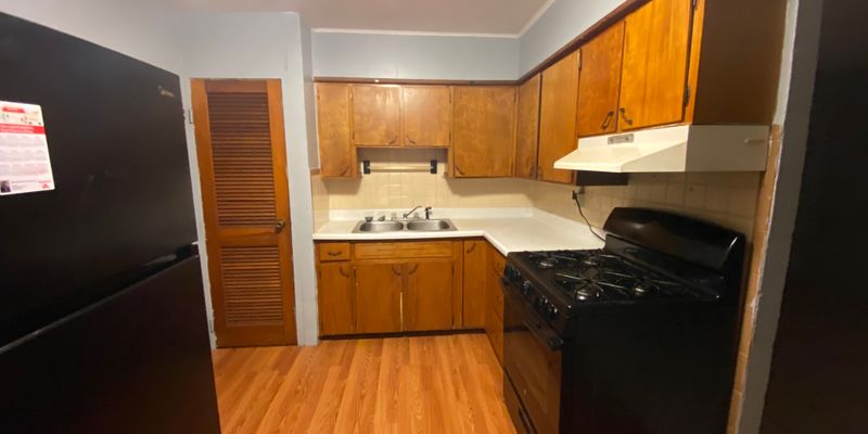 Williamsburg Apartment: 136 South 10th Street
