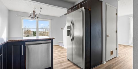 07-121 937 23rd Ave.jpg