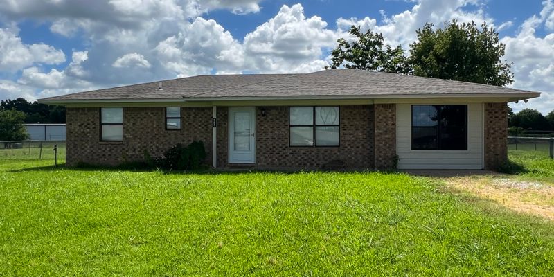 Durant House: 107 Fisher Station Rd