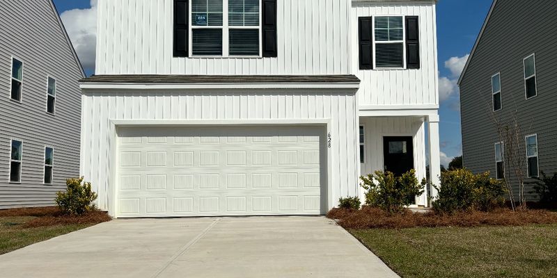 Summerville House: 628 Sweet Ramble Wy