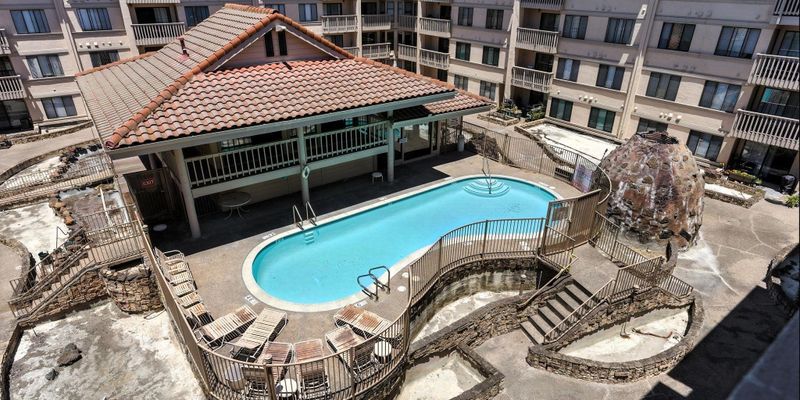 San Leandro House: 1400 Carpentier St # UB2019NK