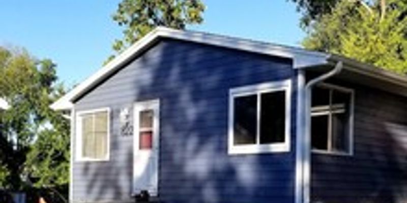 Cedar Rapids House: 826 16th St SE