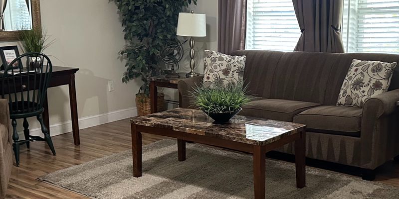 Ithaca Apartment: 114 N Aurora St