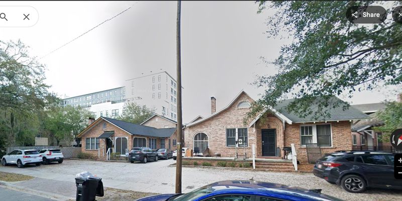 Gainesville House: 1024A SW 1st Ave